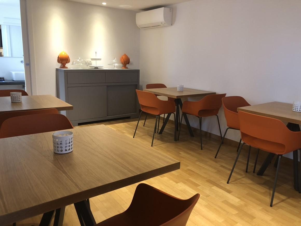 200 Rooms & Terrace Бари Екстериор снимка