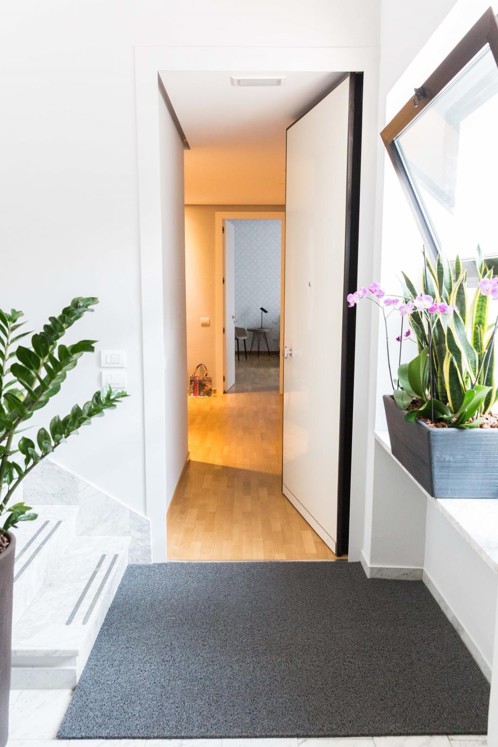 200 Rooms & Terrace Бари Екстериор снимка