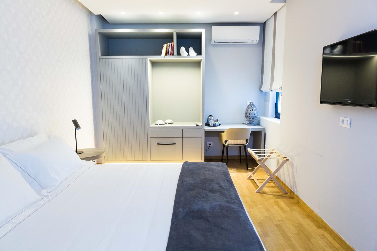 200 Rooms & Terrace Бари Екстериор снимка